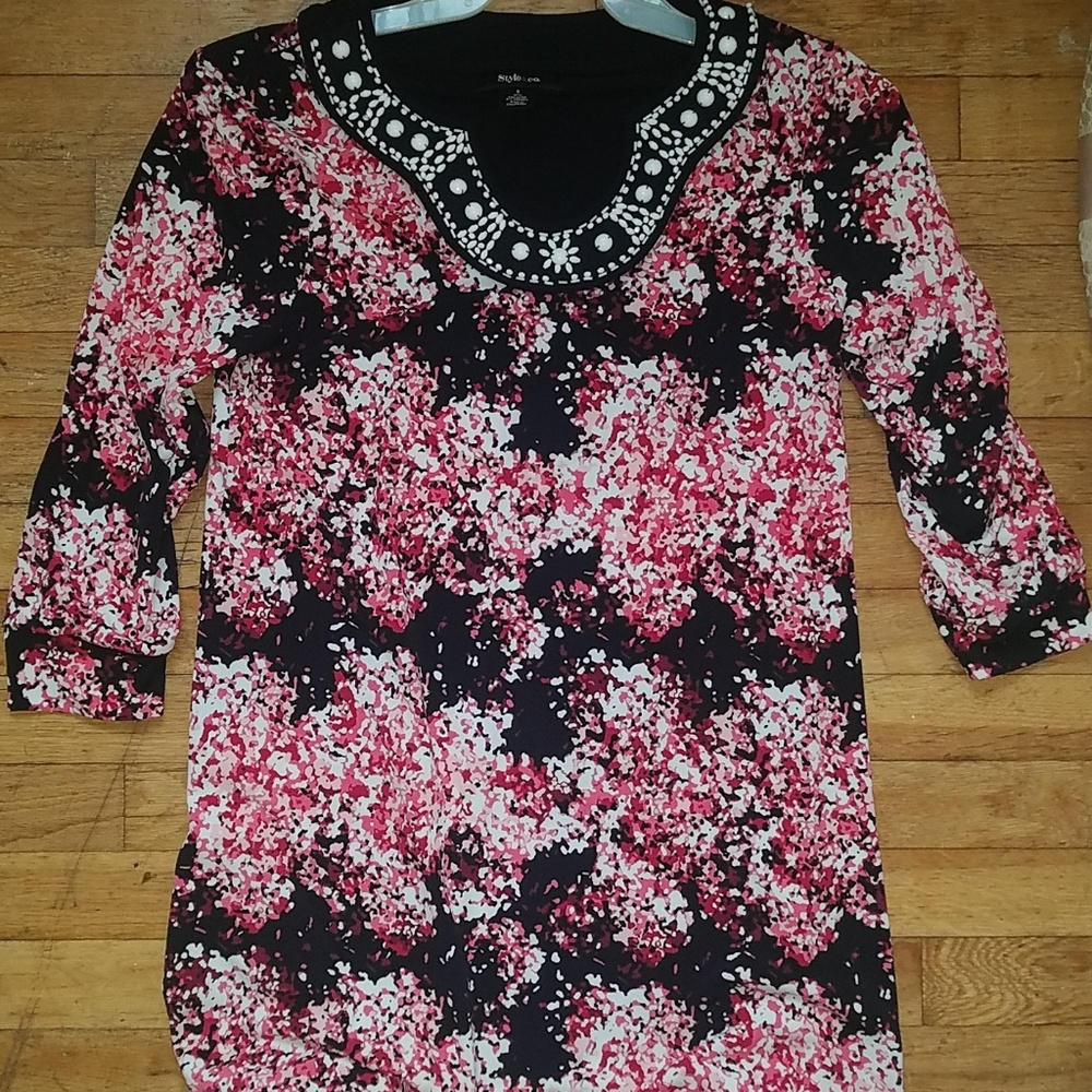 Long shirt from Macy's like new